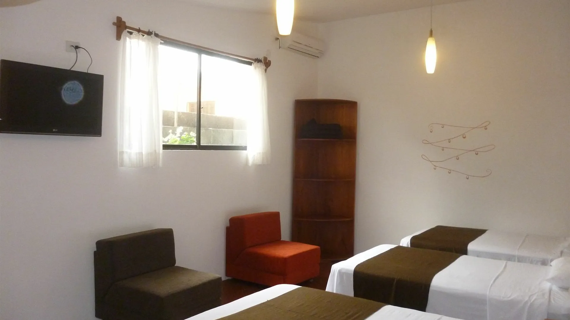Aquamarine Galapagos Hotel بويرتو أيورا الإكوادور